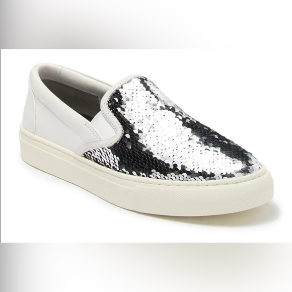 TORY BURCH CARTER FLIP SEQUINED SLIP ON SNEAKERS Sz. 9. SILVER/BLACK. LIKE NEW - Picture 1 of 10